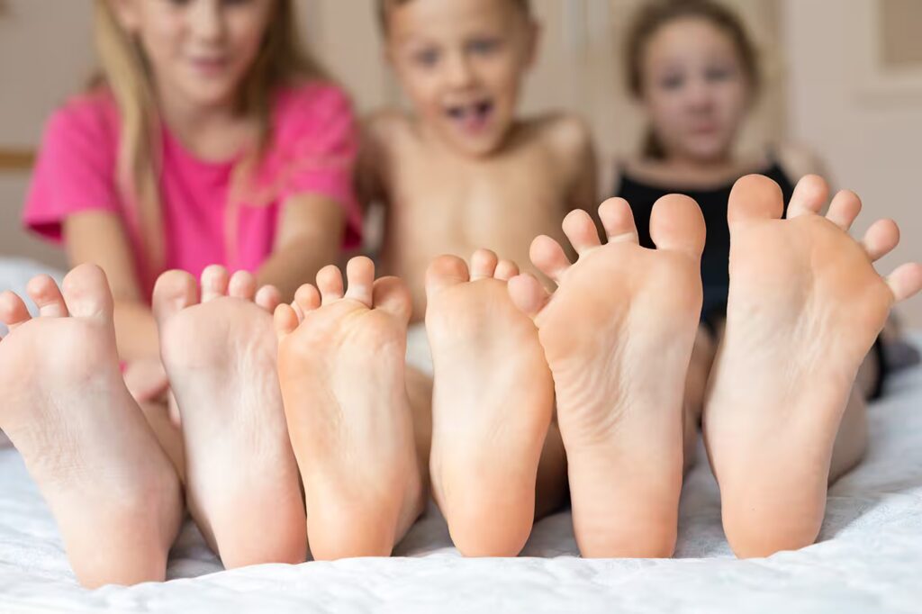 happy brother and sisters sitting on the bed bare 2024 09 16 15 24 56 utc converted